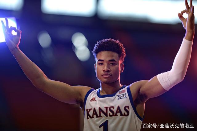 金球奖和FIFA最佳分离后3次出现分歧